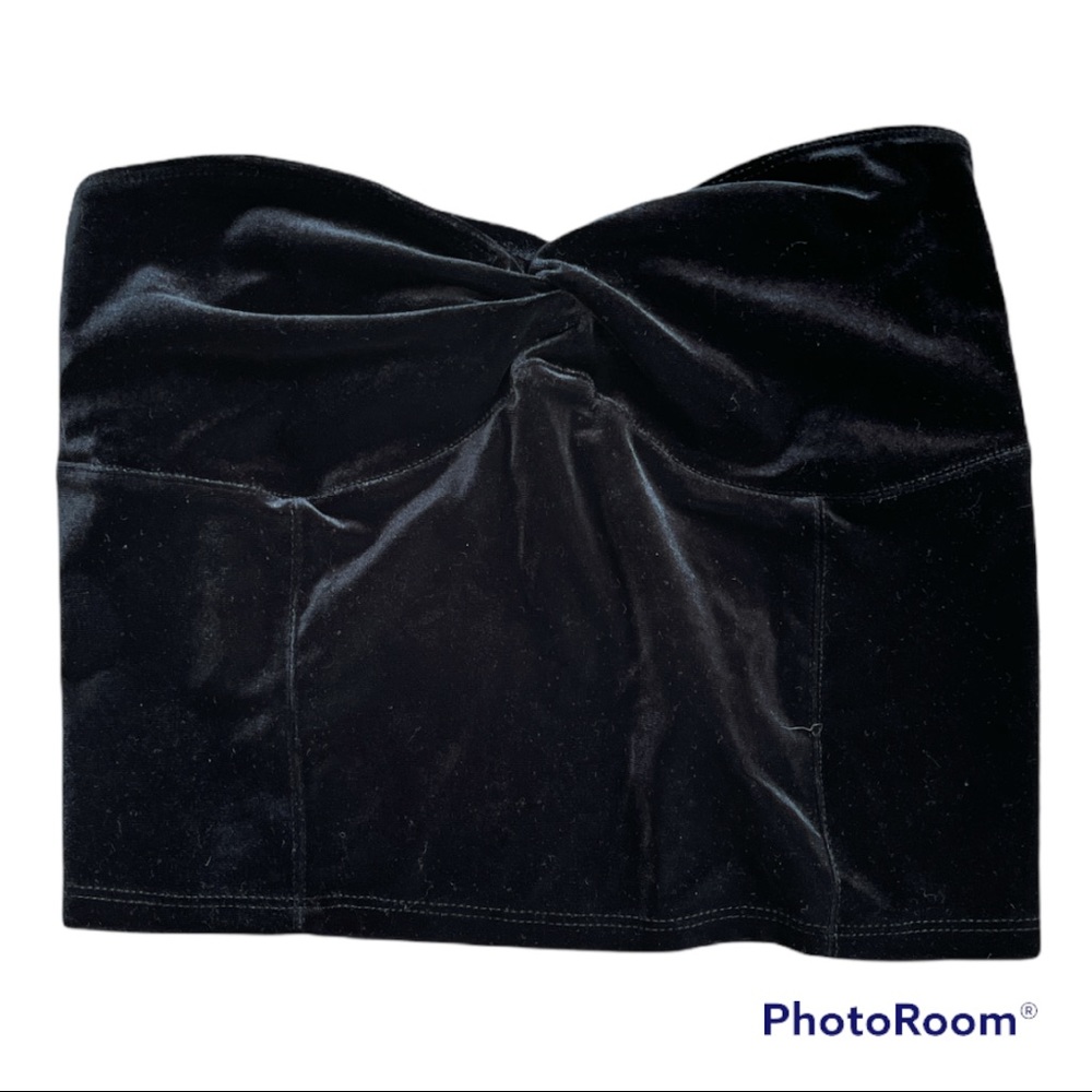 Velour strapless crop top